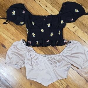Forever 21 Set of Two Cottagecore Crop Tops Like New Size Small